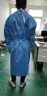 Vestido médico descartável azul do isolamento 45g com o punho elástico não estéril ou EO estéril