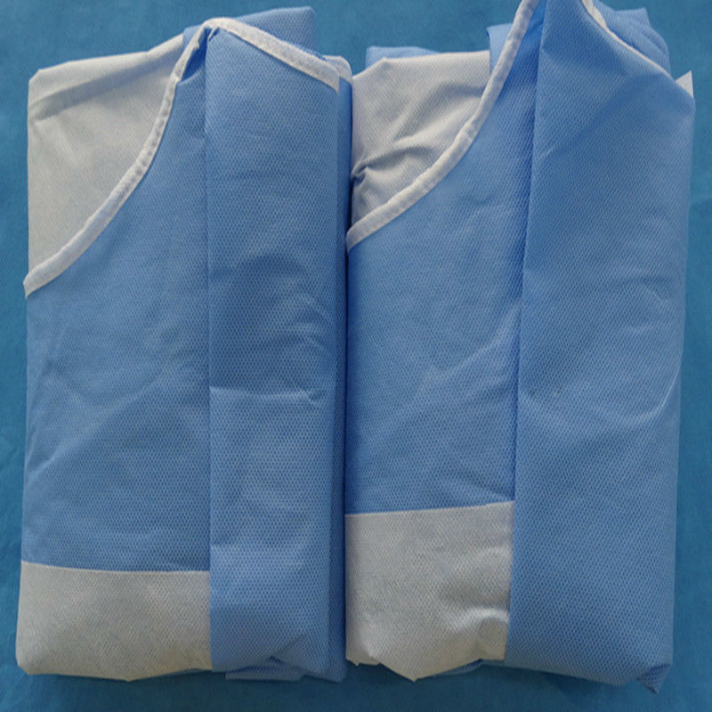 510K reforçou o vestido cirúrgico EO Sterilie do nível 4 não tecidos de Aami da categoria do hospital de SMS